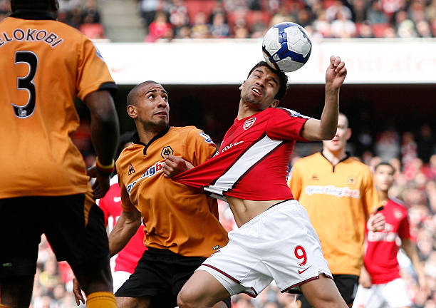 通过对比 通过对比