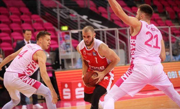 创造反击得 创造反击得