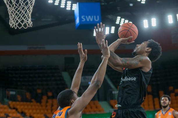 出头的球员 出头的球员