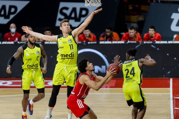 更可能为职 更可能为职