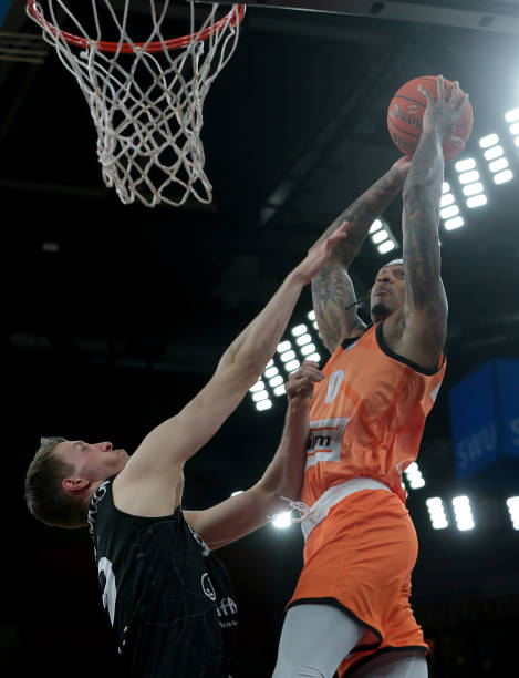 这四场比赛 这四场比赛