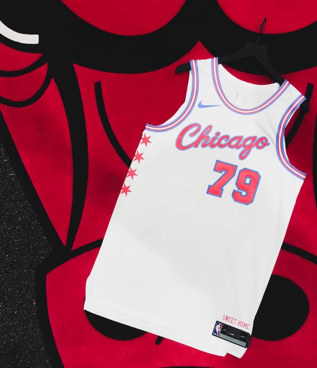 队的战术发 队的战术发